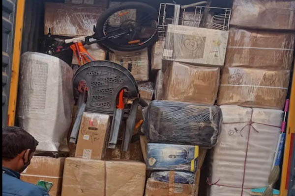 Home shifting truck loading Gurgaon